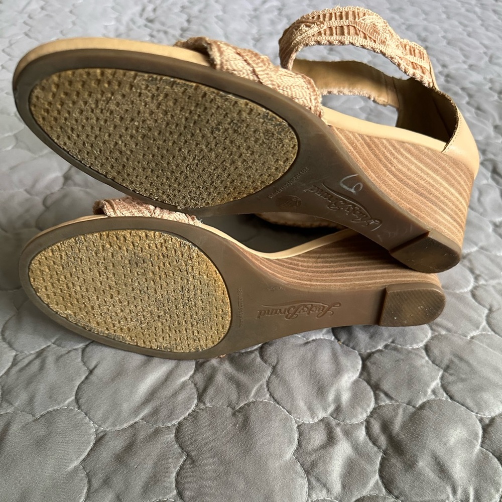 Lucky Brand Peach Leather Embroidered Ankle-Strap Wedge Sandal - Picture 5 of 7